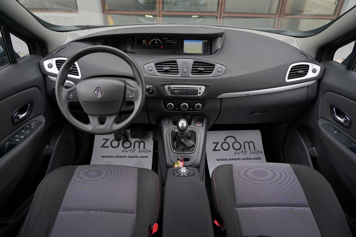 Renault Scenic 1.5 DCI