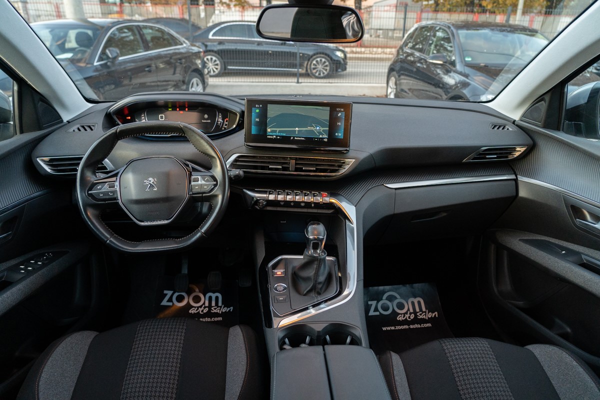 Peugeot 5008 1,5 BlueHDI