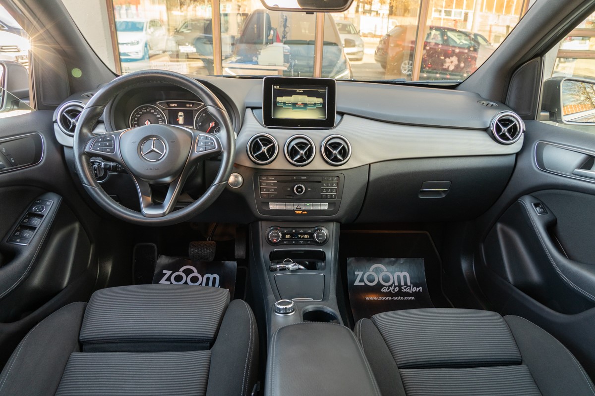 Mercedes-Benz B-Class B200