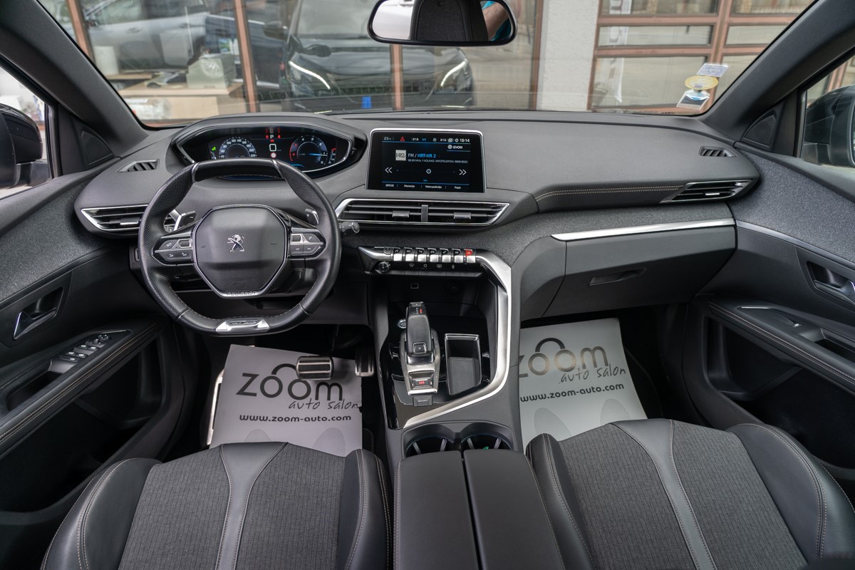 Peugeot 5008 1,5 BlueHDI GTline