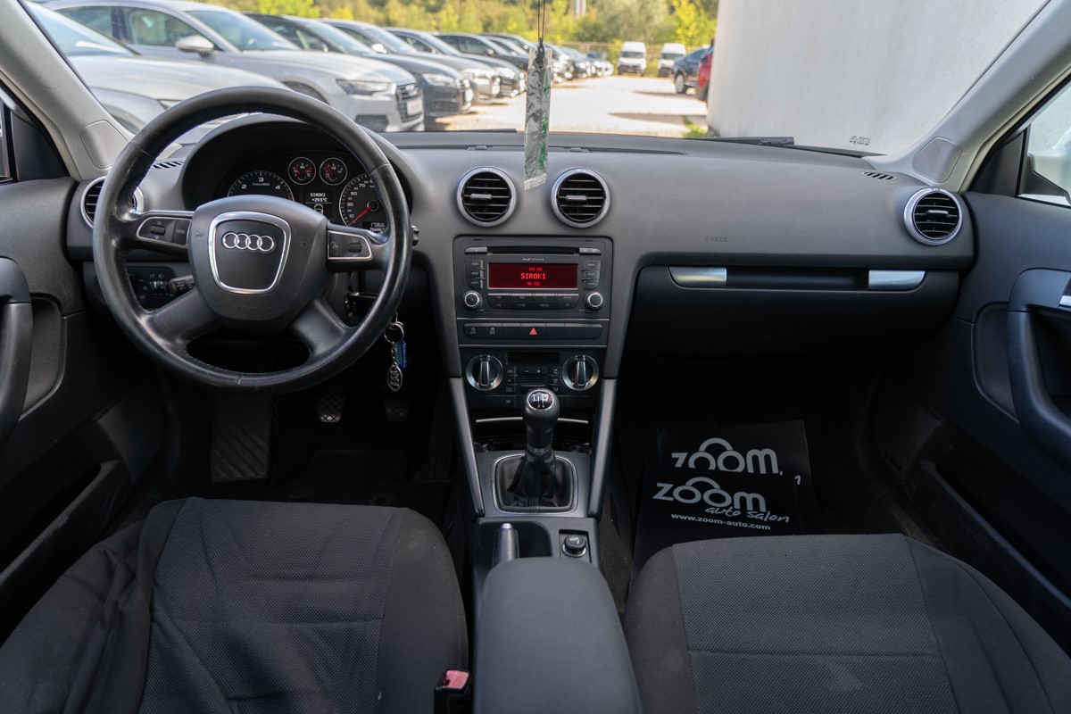 Audi A3
 1,6 TDI