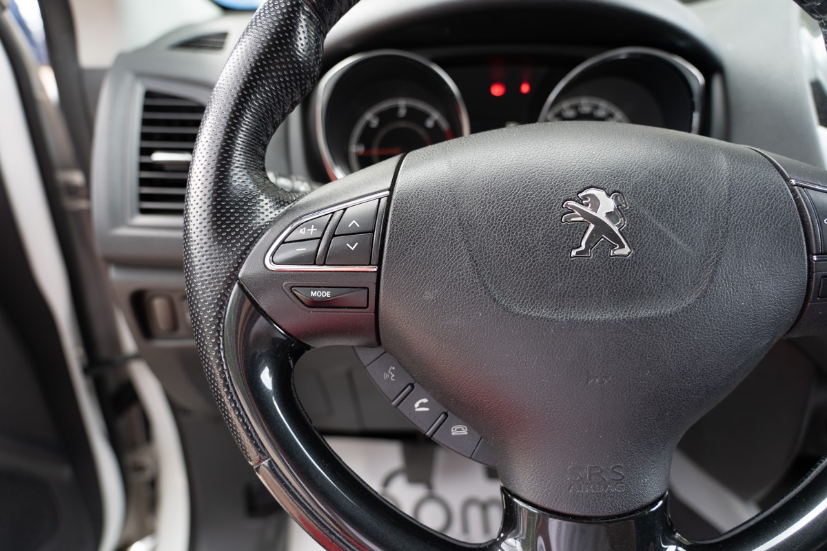 Peugeot 4008 1,6 HDI 4X4