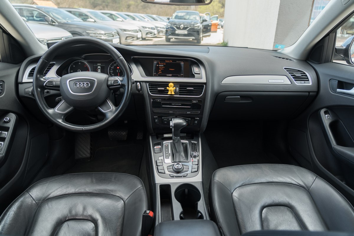 Audi A4
 2.0 TDI Quattro