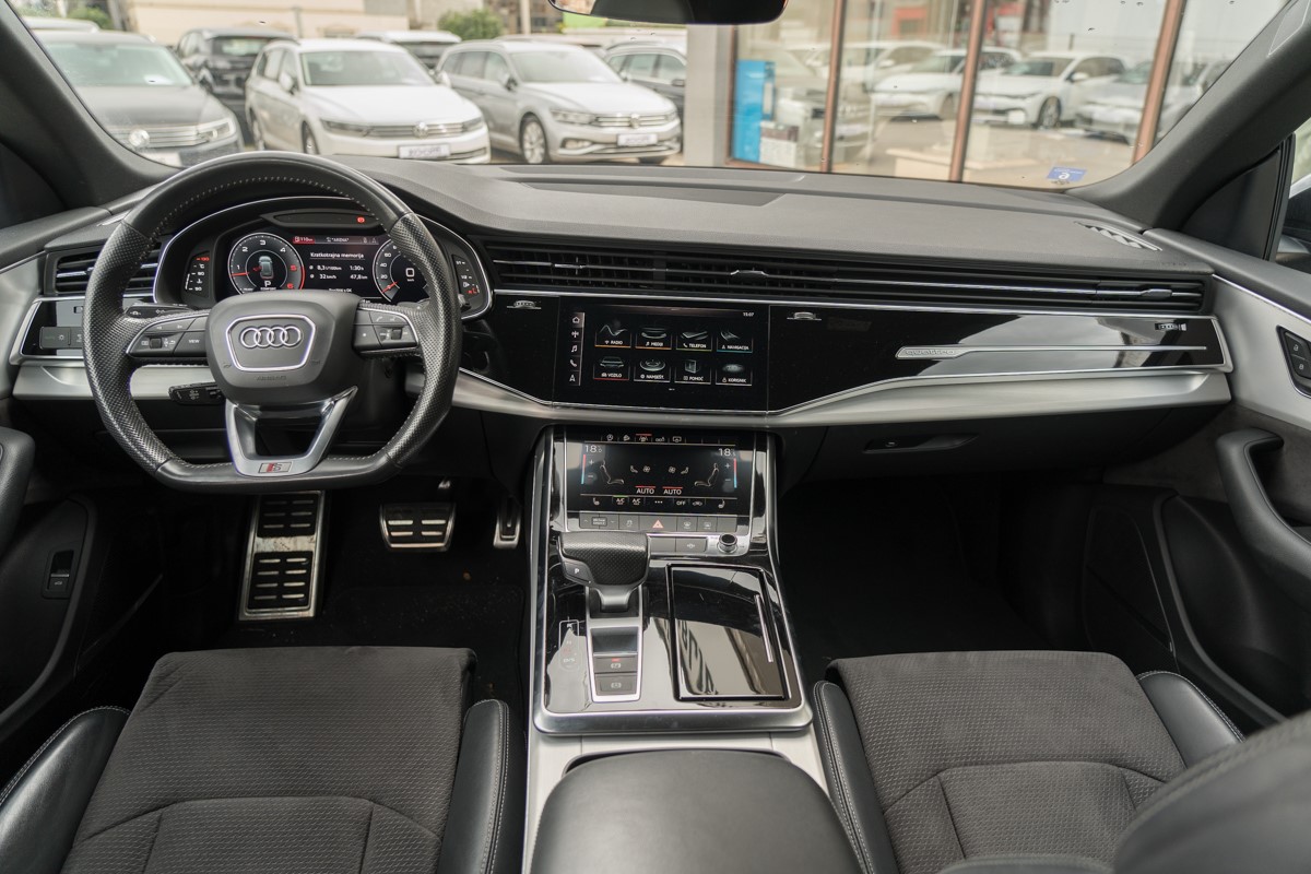 Audi Q8 50 TDI Quattro S line