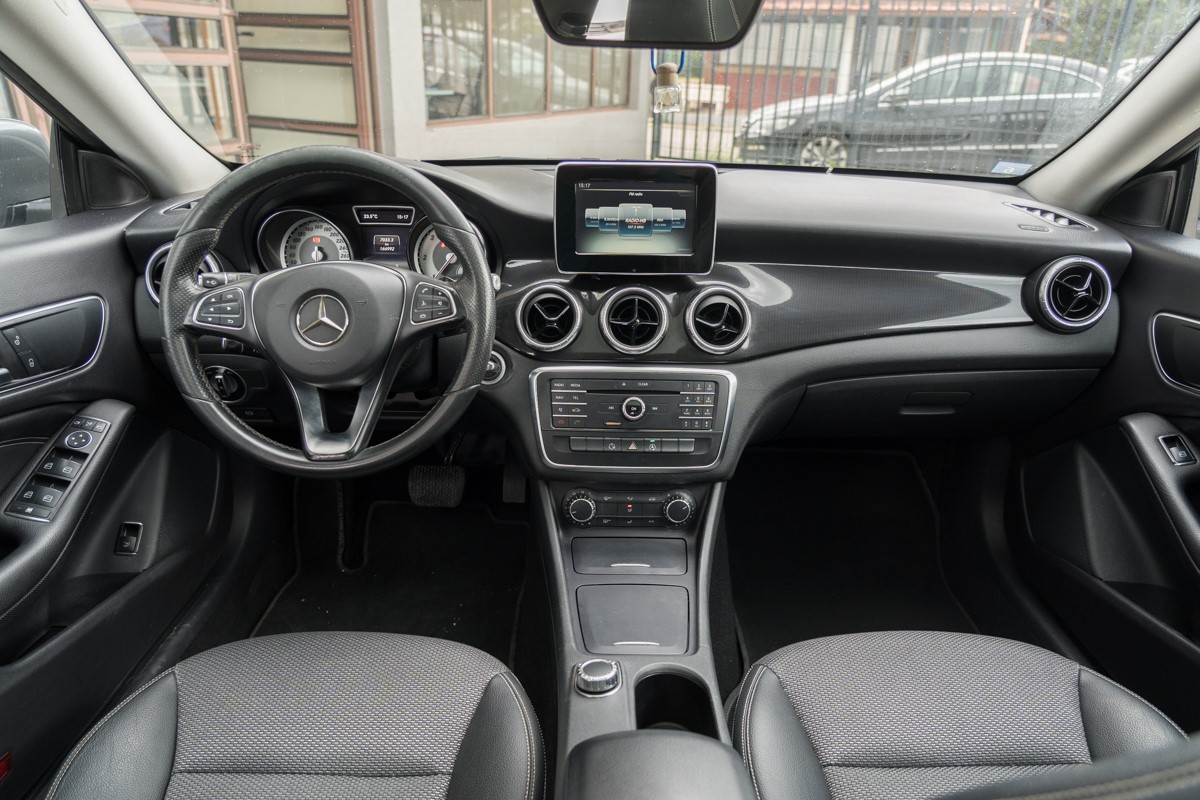 Mercedes-Benz CLA-Class 180D