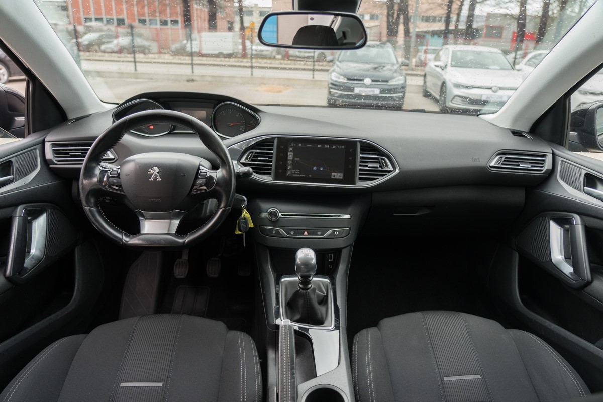 Peugeot 308 1.6 BlueHDI