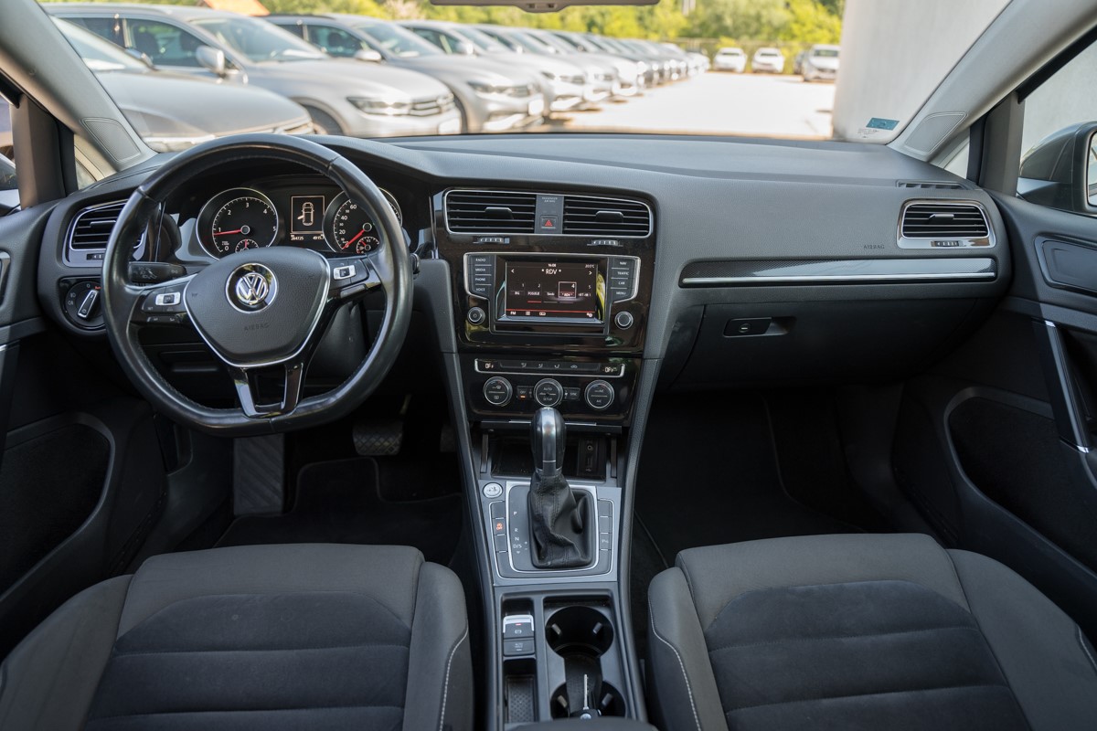 Volkswagen Golf 2.0 TDI DSG Highline