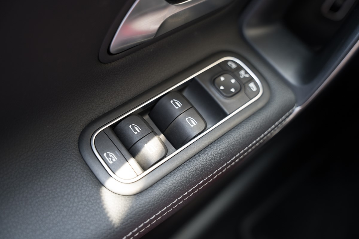 Mercedes-Benz CLA-Class 200 D