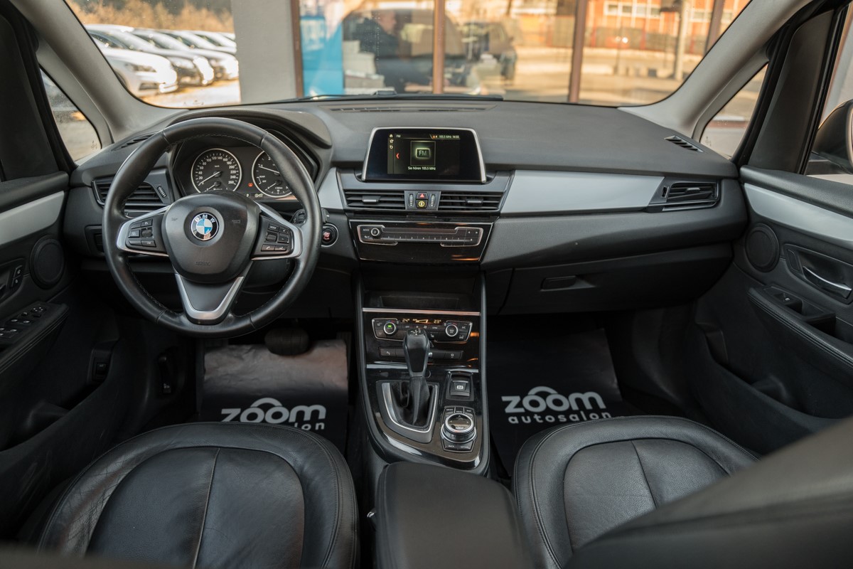 BMW
 Gran Tourer 218 D 7sjedišta