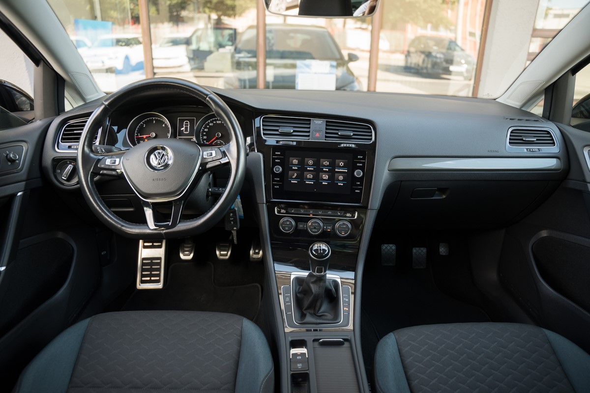 Volkswagen Golf 1.6 TDI IQ.DRIVE