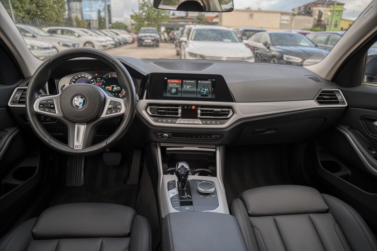 BMW
 3-Series 318 D