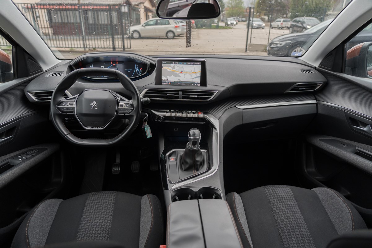 Peugeot 3008 1,6 BlueHDI