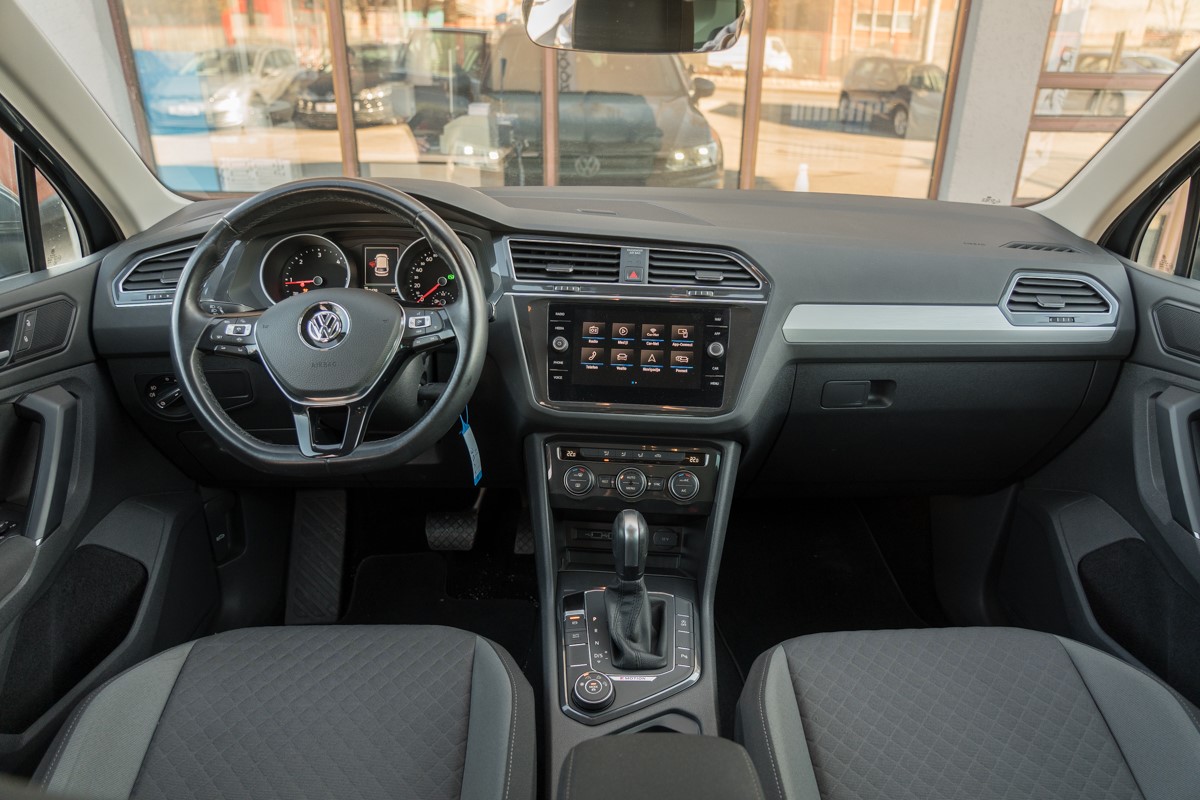 Volkswagen Tiguan
 2.0TDI DSG 4X4