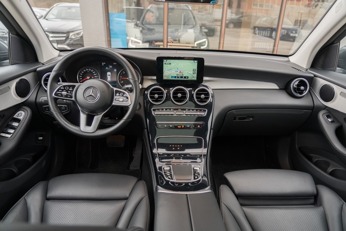 Mercedes-Benz GLC 220 D 4MATIC