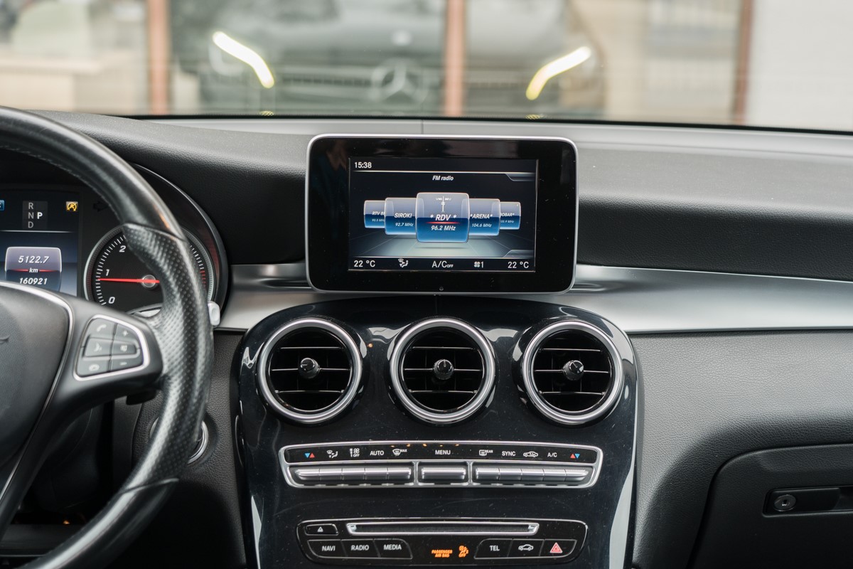 Mercedes-Benz GLC 220 D 4MATIC