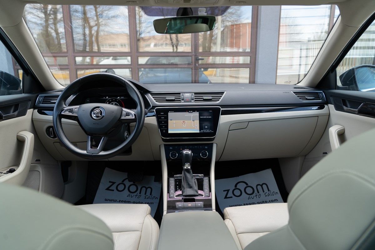 Škoda Superb Combi 2.0 TDi DSG L&K