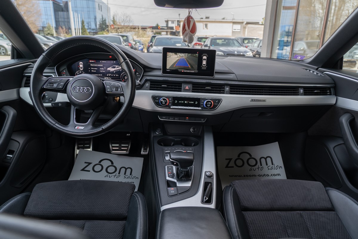 Audi A5
 2,0 TDI Sportback