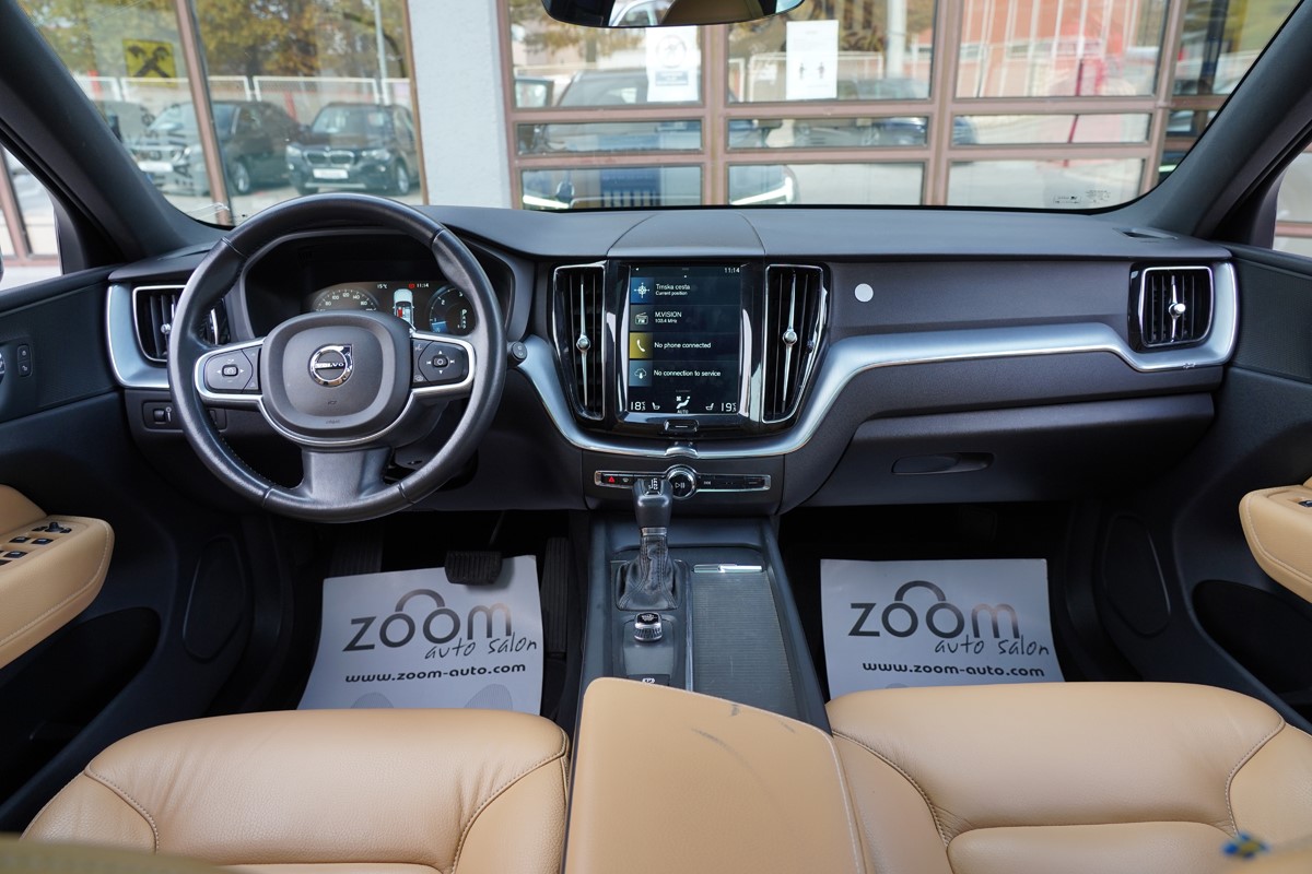 Volvo
 XC60 2.0 D5 ECO BUSINESS
