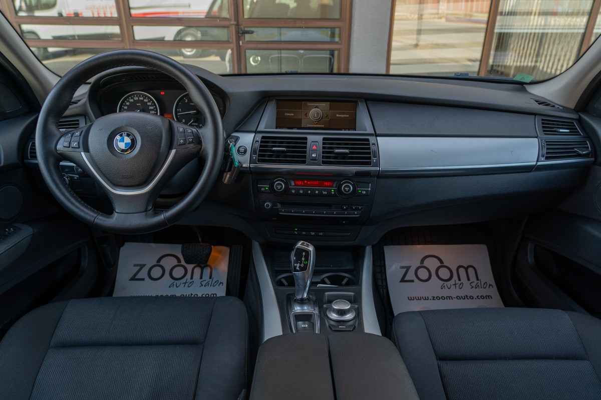 BMW
 X5
 3.0D Eletta