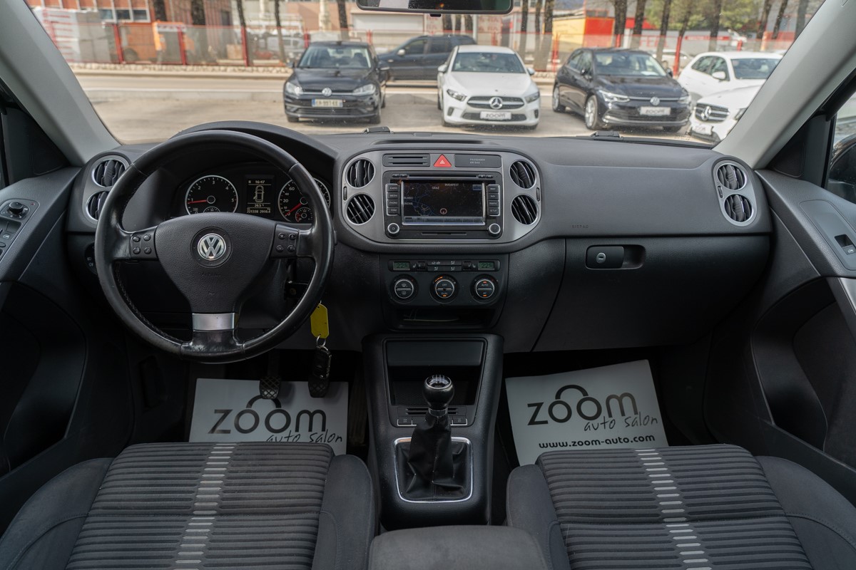 Volkswagen Tiguan
 2,0 TDI 4X4
