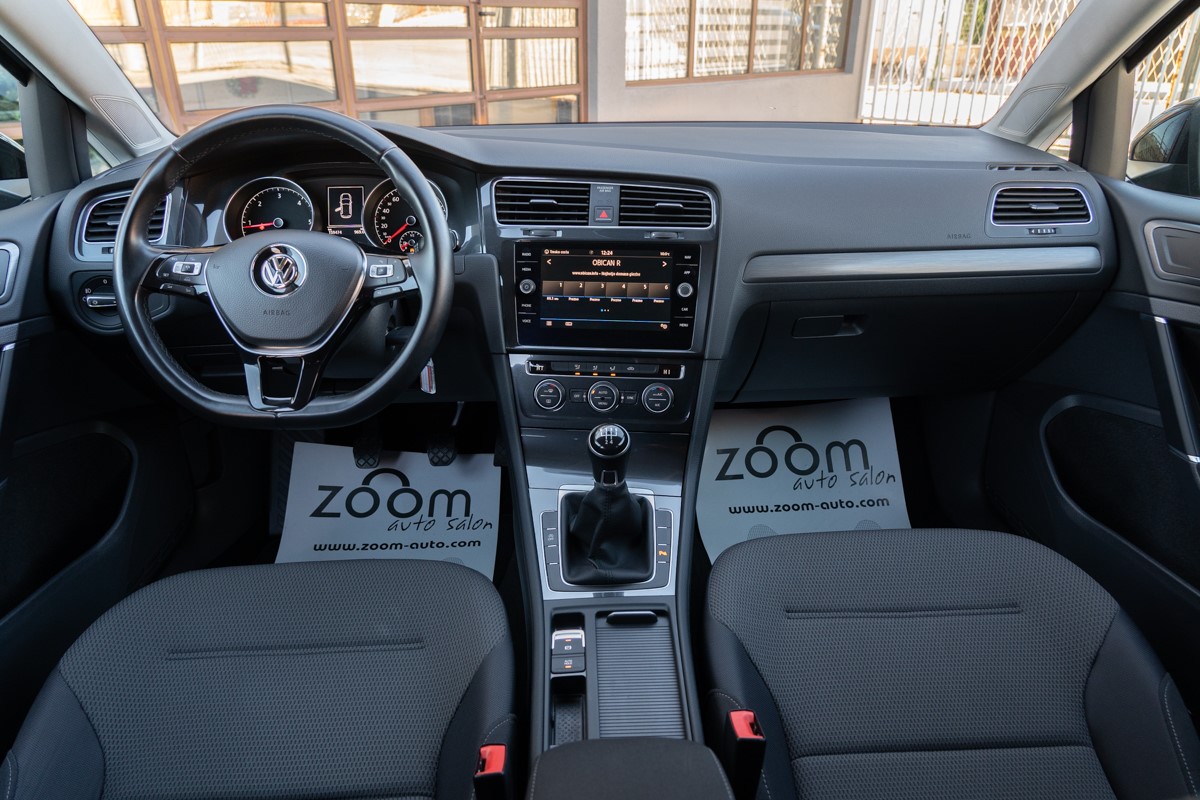 Volkswagen Golf 1,6 TDI