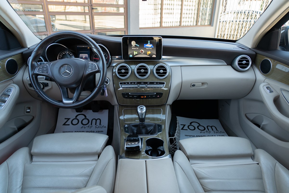 Mercedes-Benz C-Class
 180 CDI