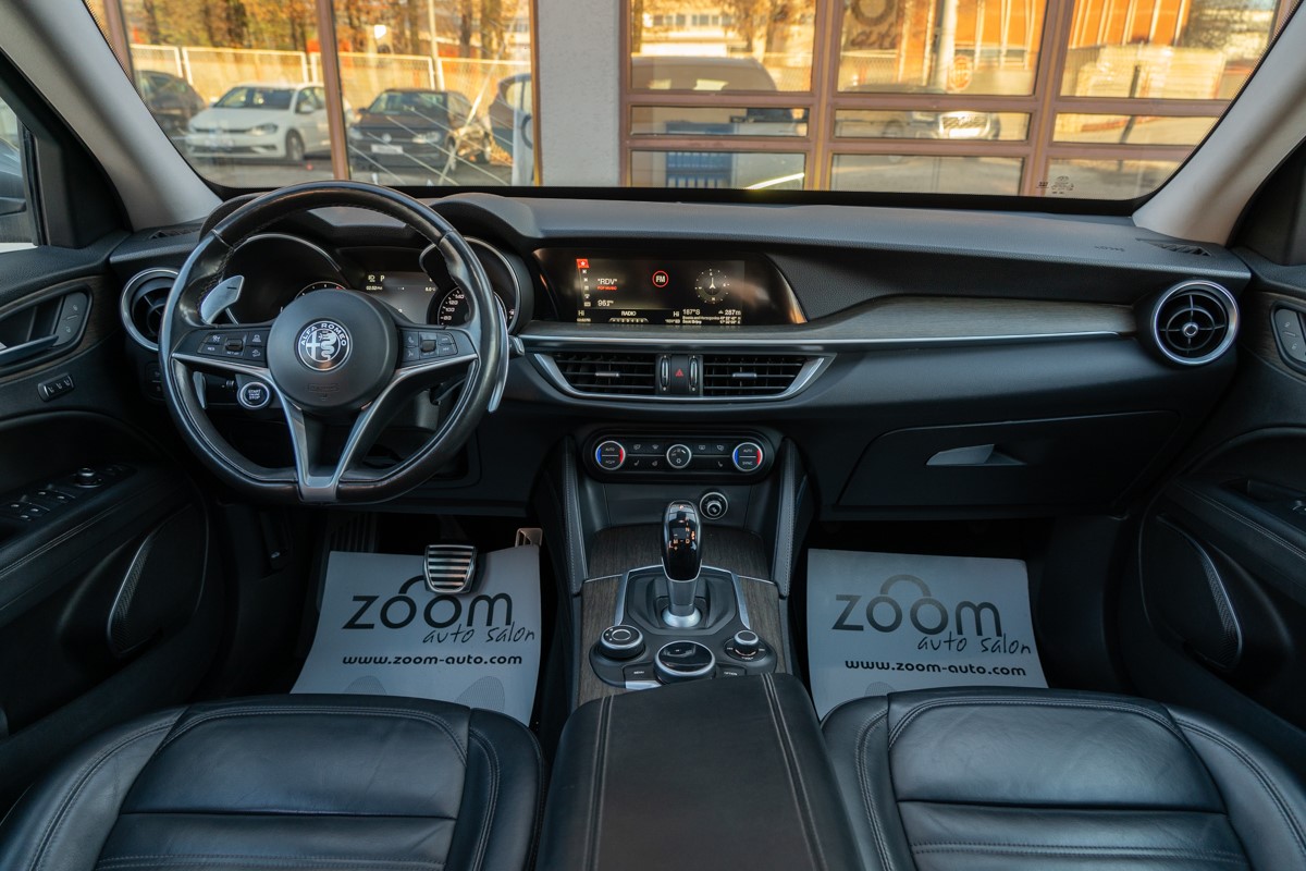 Alfa Romeo Stelvio 2,2D Q4