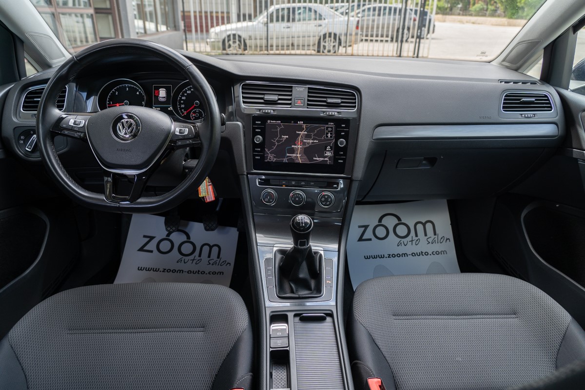 Volkswagen Golf 1,6 TDI