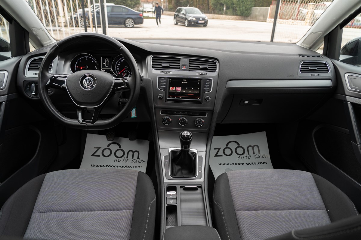 Volkswagen Golf 1,6 TDI