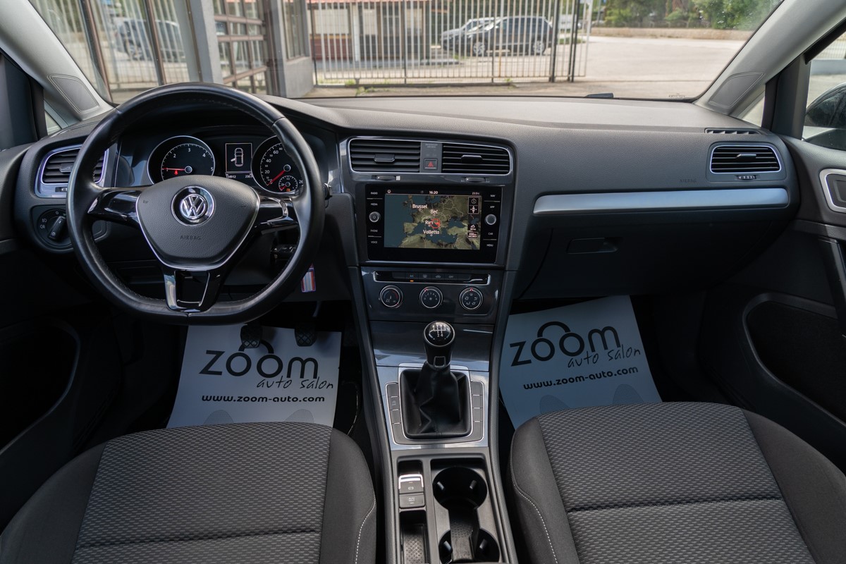 Volkswagen Golf 1,6 TDI