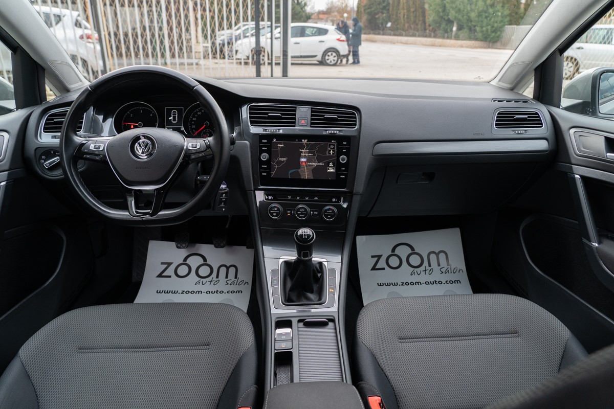 Volkswagen Golf 1,6 TDI