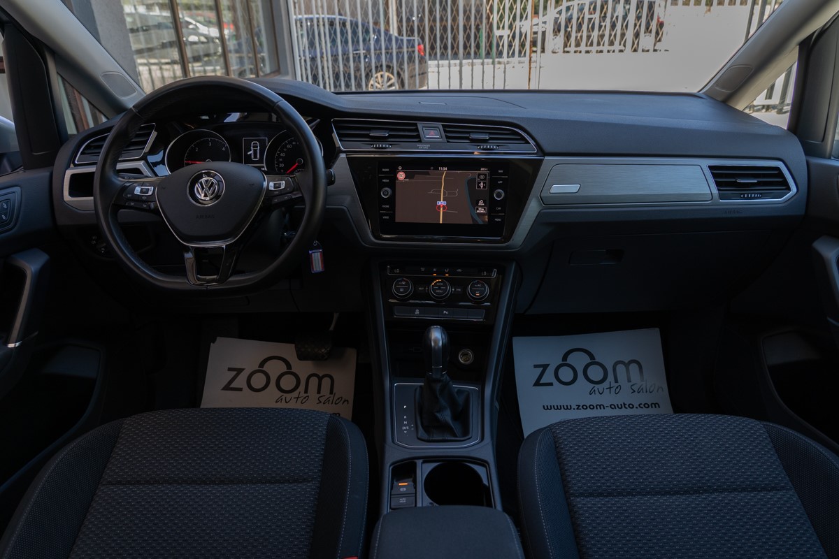 Volkswagen Touran 2.0 TDi Confortline Business DSG7