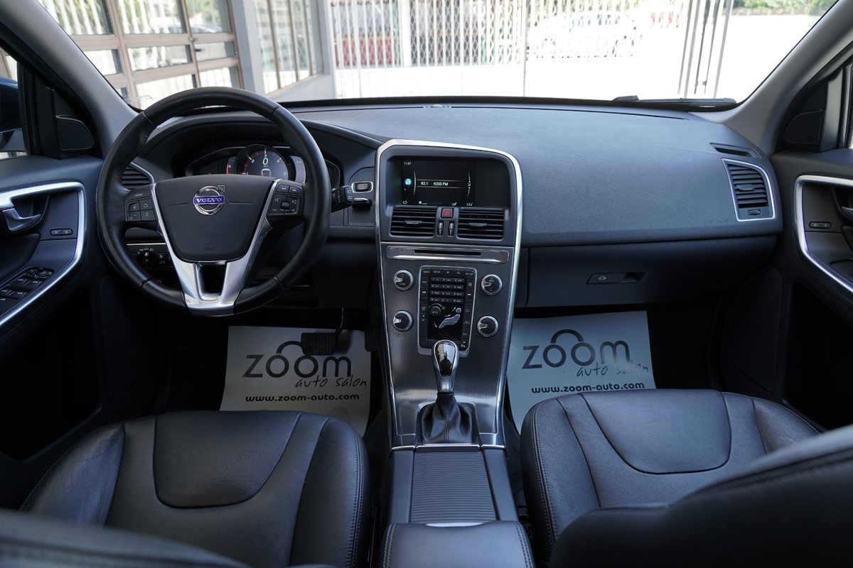 Volvo
 XC60 2,0 D
