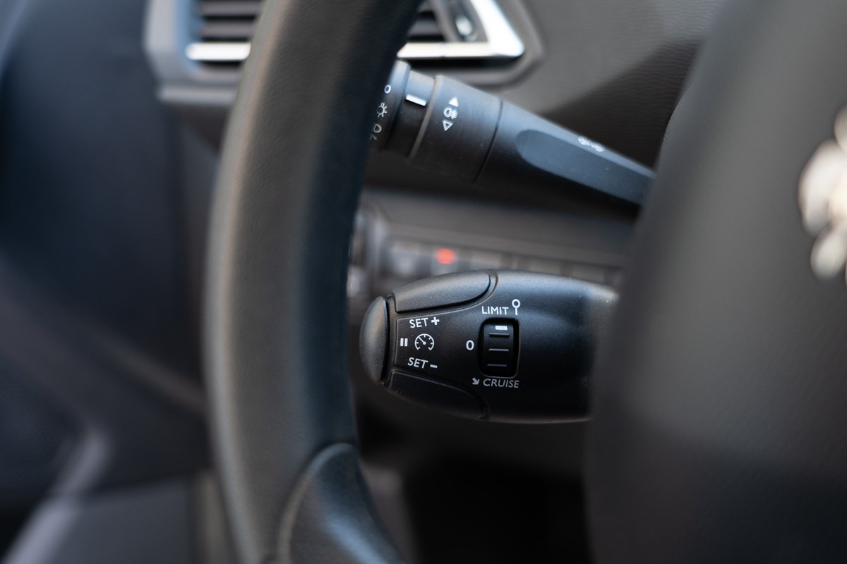 Peugeot 308 1,6 BlueHDI