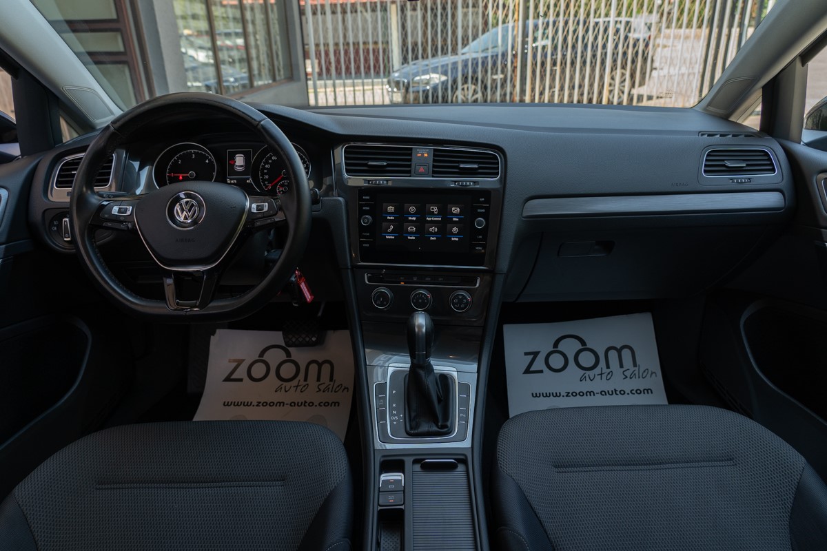Volkswagen Golf 1,6 TDI DSG