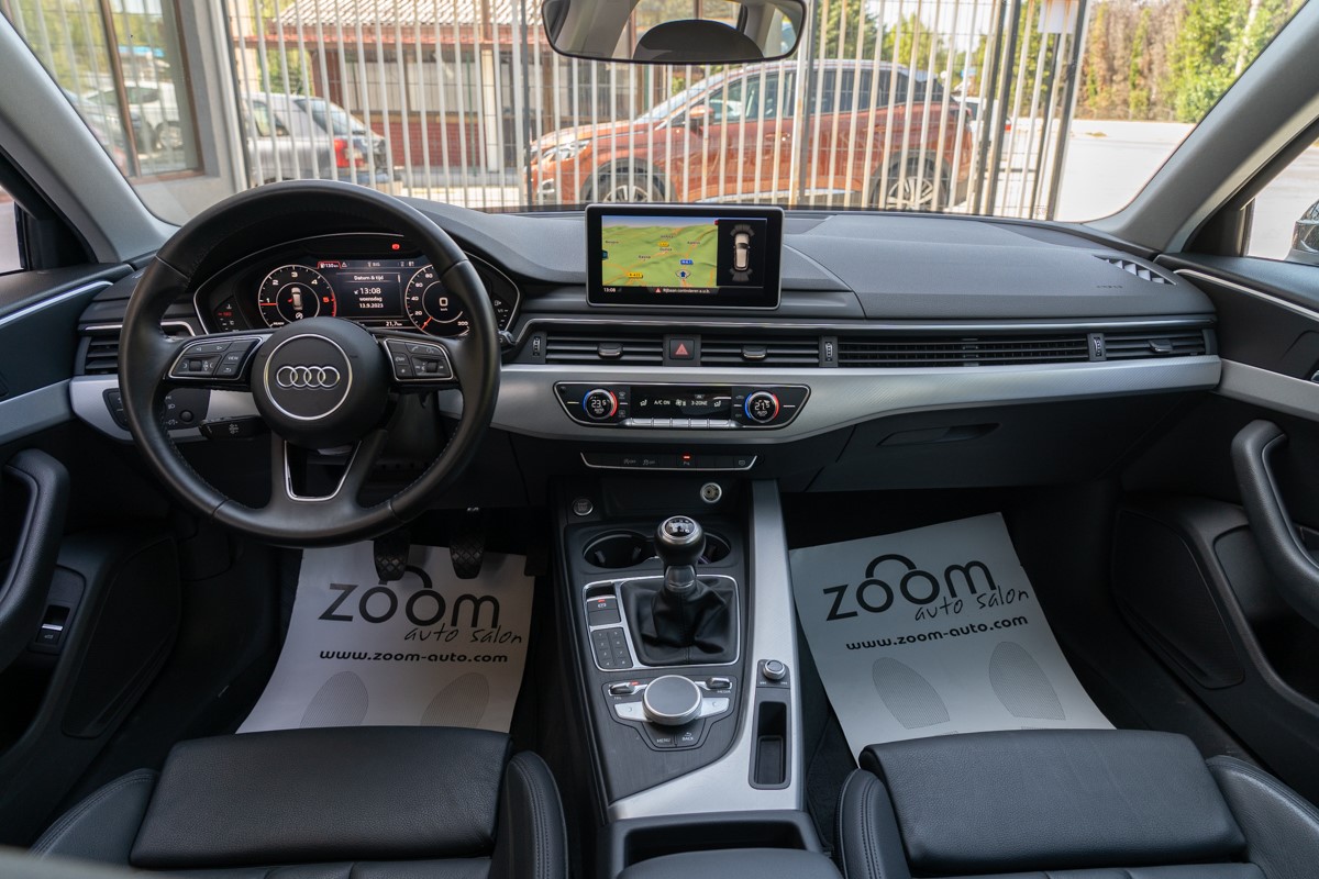 Audi A4
 2.0 TDI Executive Plus