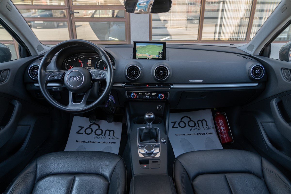 Audi A3
 Sedan 1.6 TDi