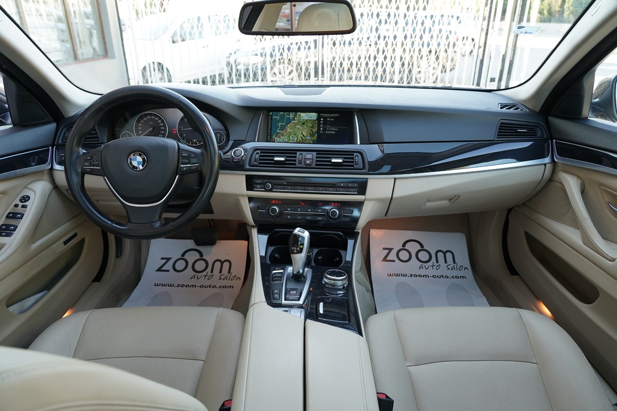 BMW
 5-Series 525 D XDRIVE