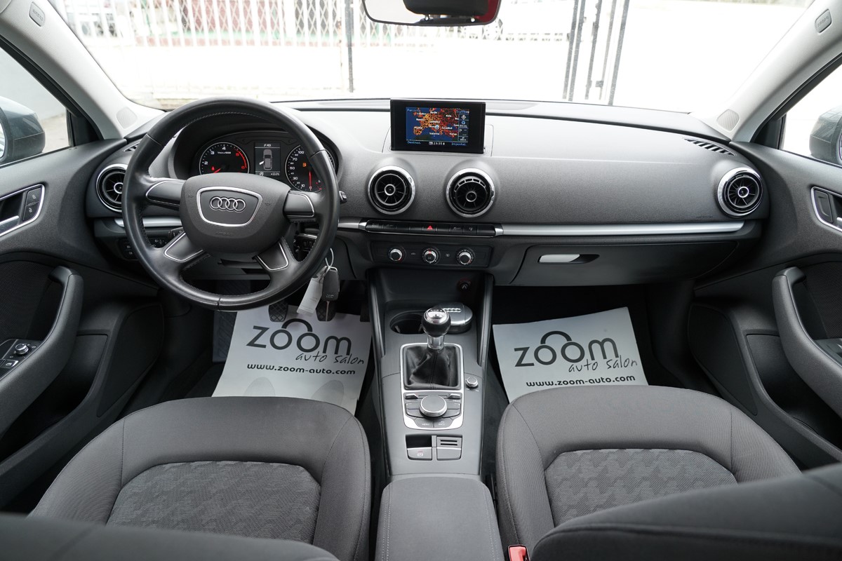 Audi A3
 1,6 TDI