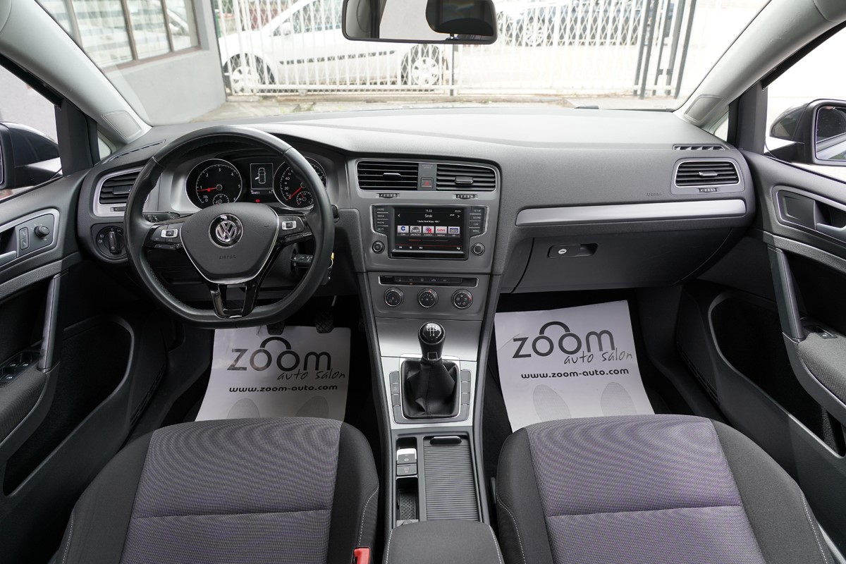 Volkswagen Golf 1,6 TDI