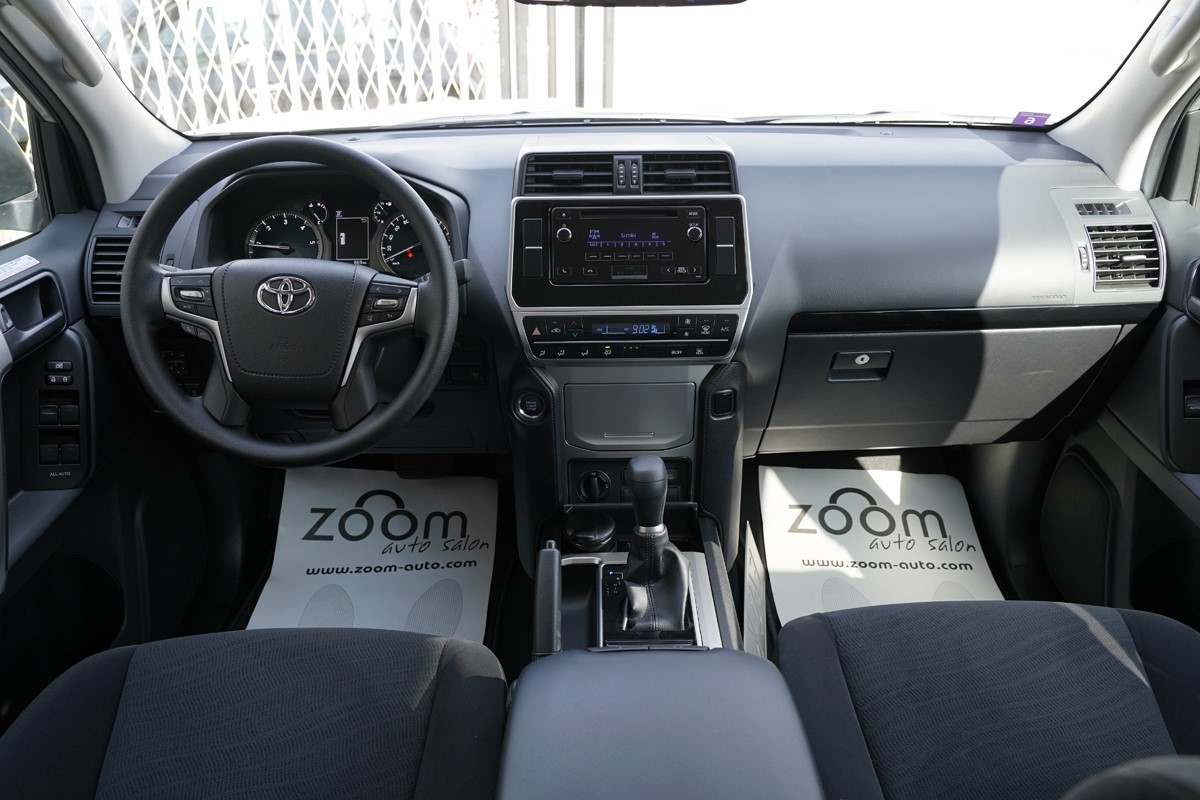 Toyota
 Land Cruiser
 2,8 D-4D