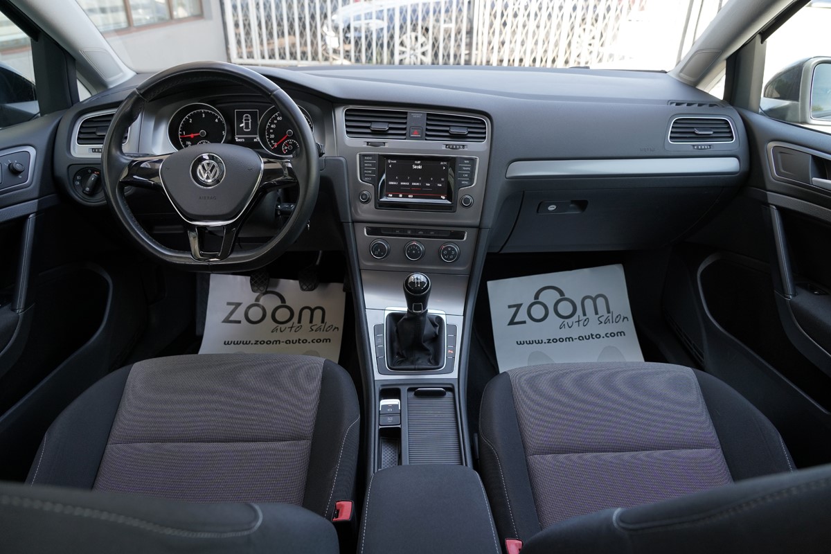 Volkswagen Golf 1,6 TDI