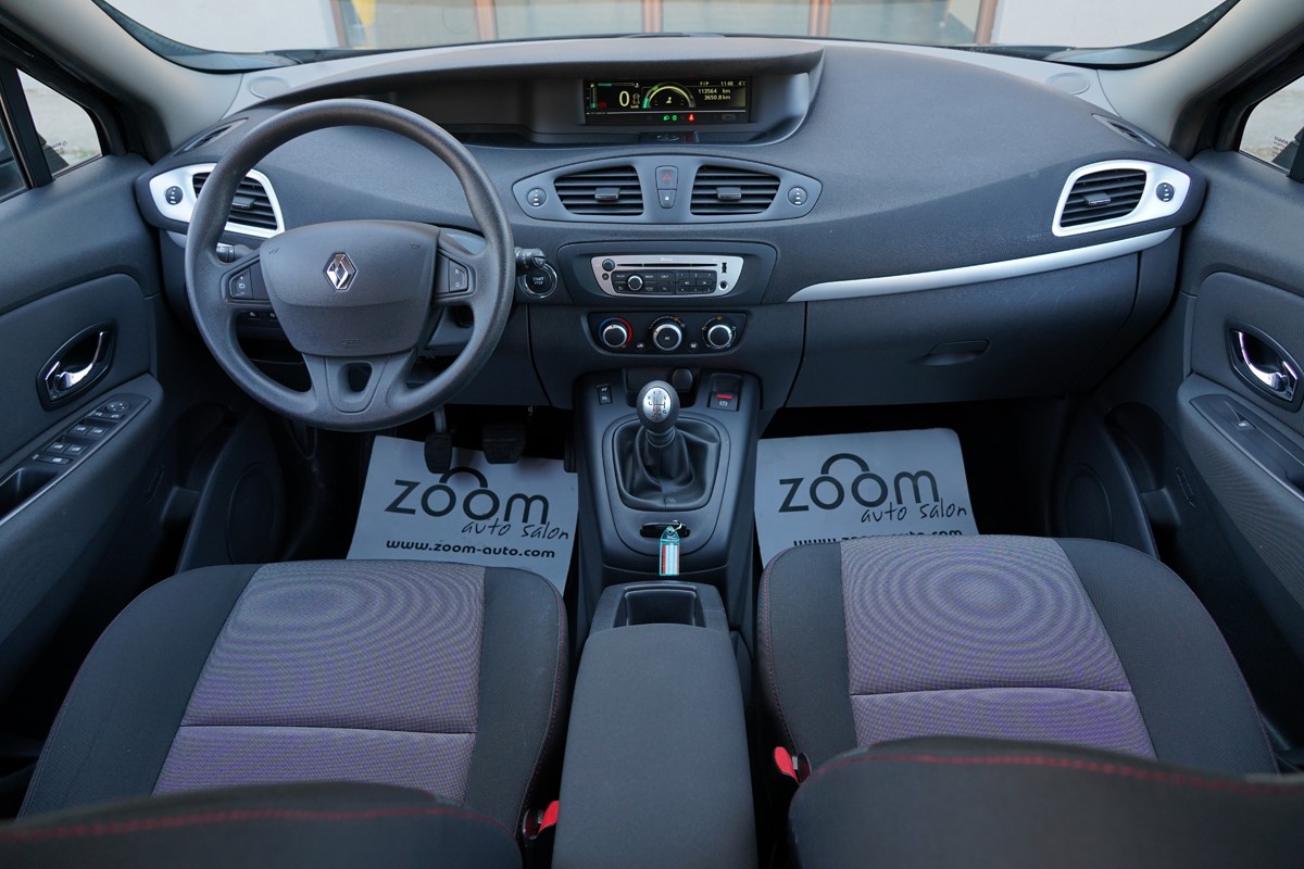 Renault Scenic 1.5 DCI