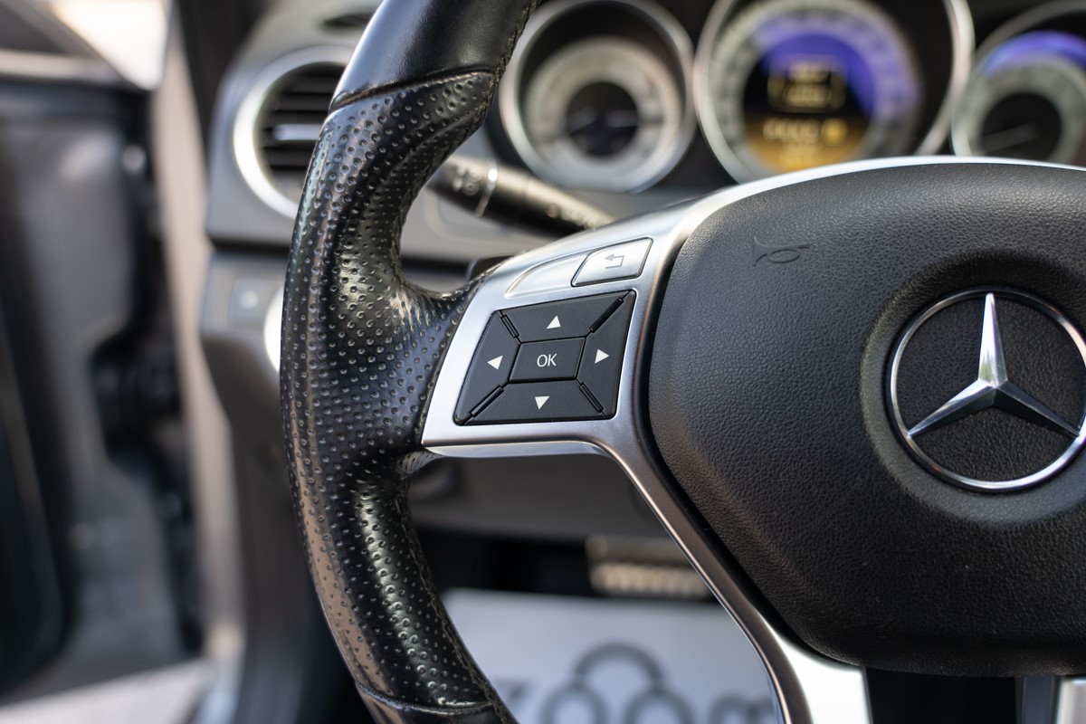 Mercedes-Benz C-Class
 C 250 Coupe