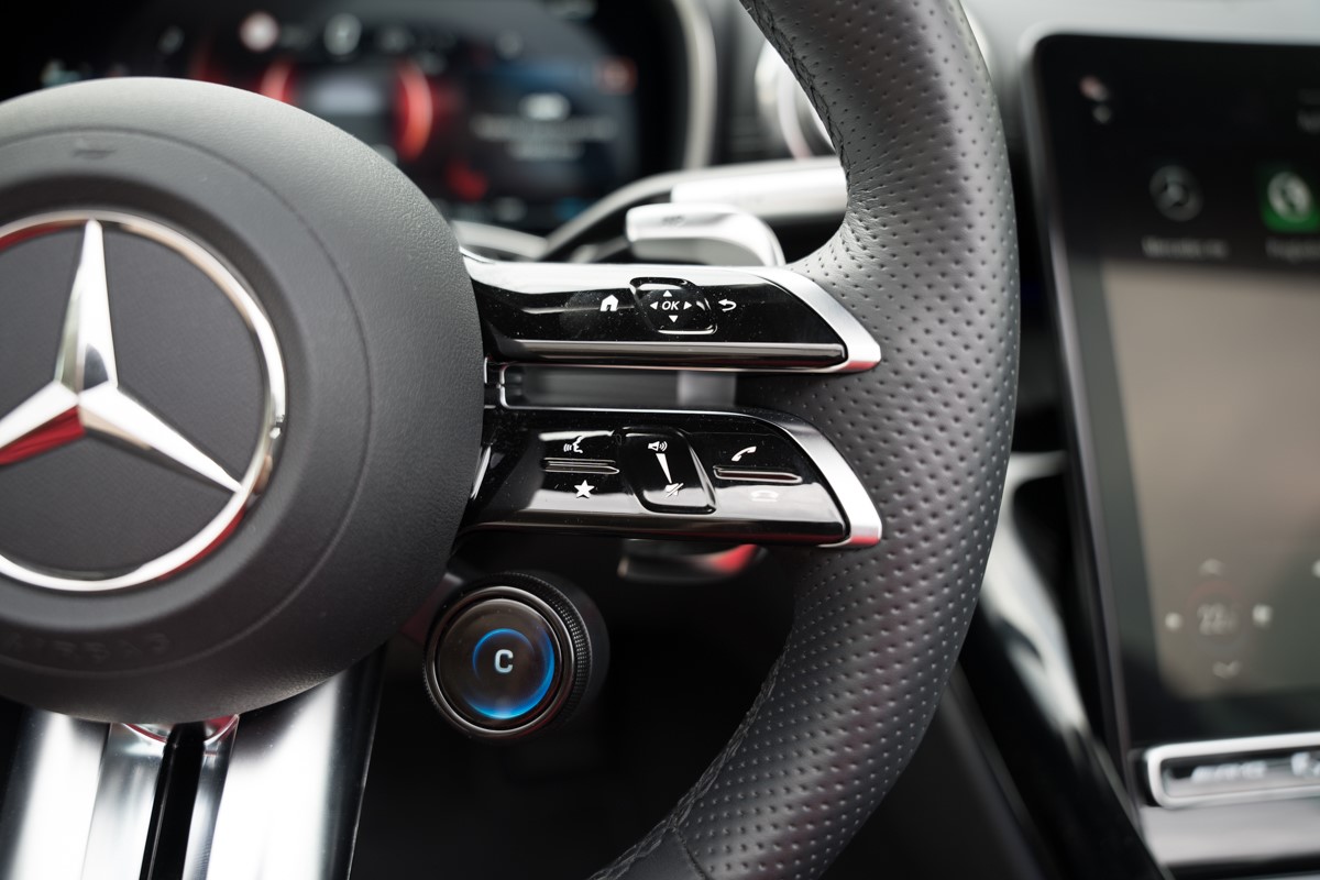 Mercedes-Benz SL-Class
 43 AMG