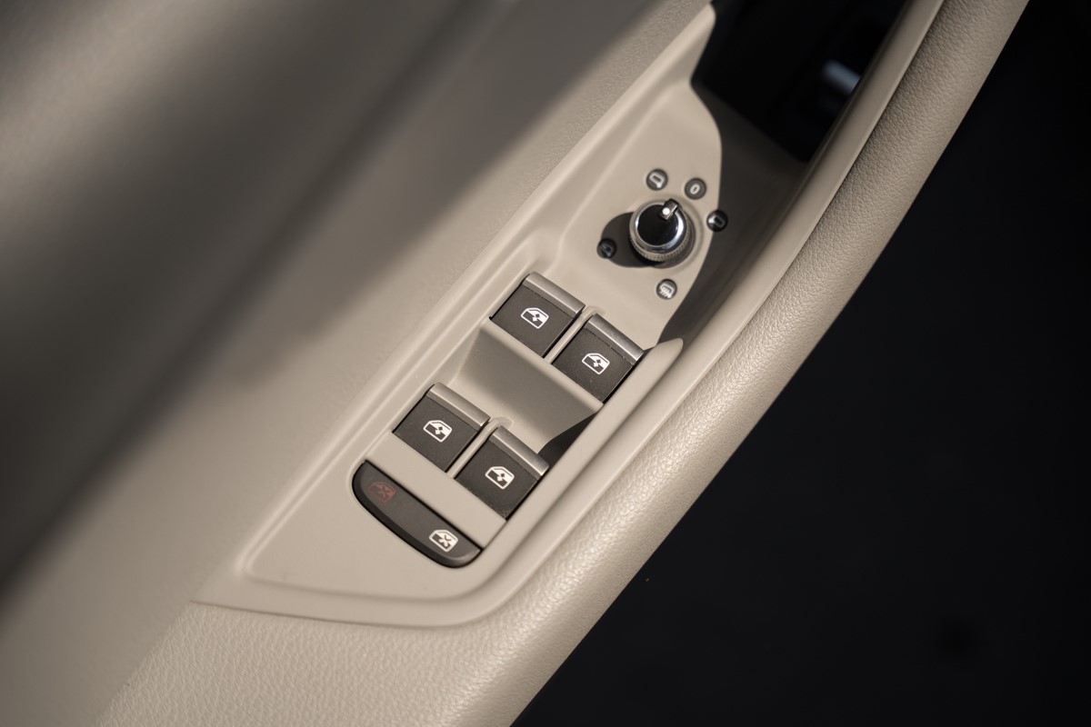 Audi A5
 2.0 TDI Sportback