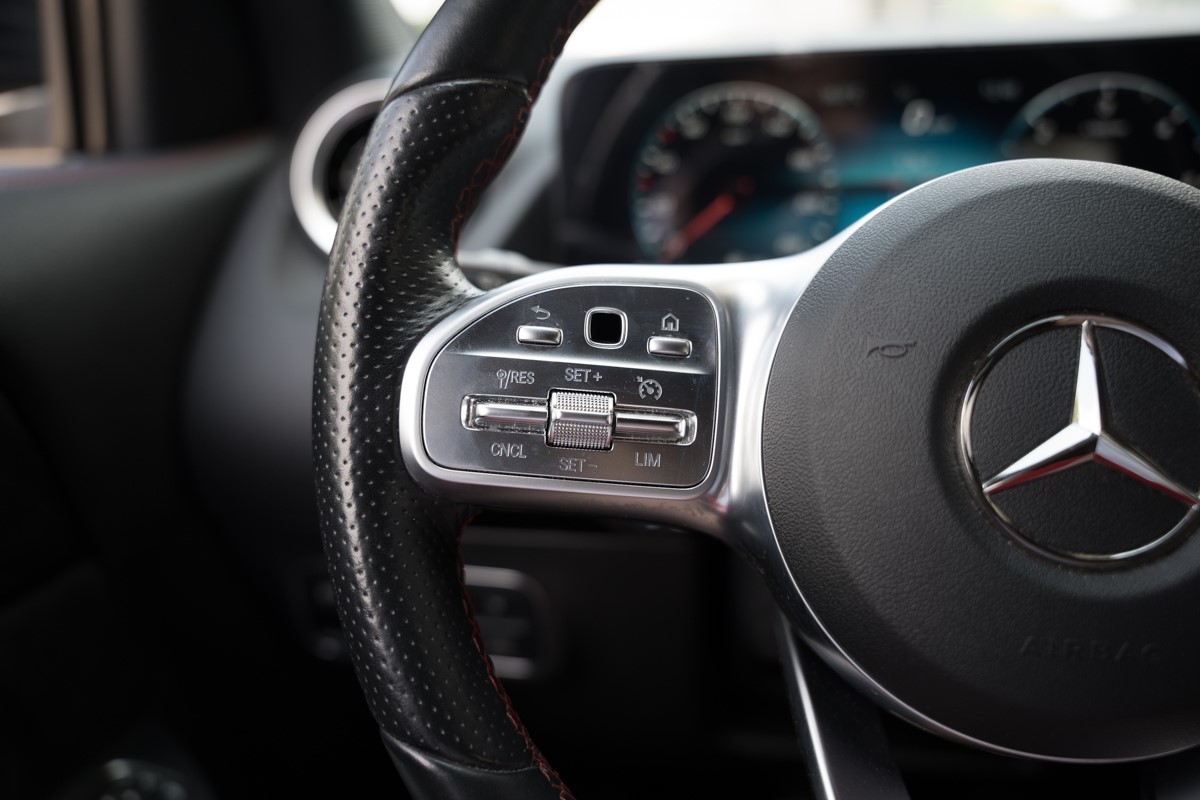 Mercedes-Benz GLA 200 D AMG