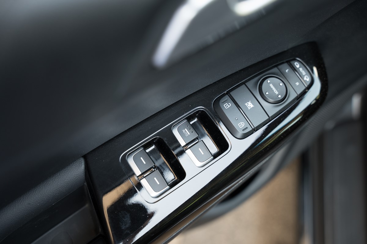 Kia
 Sportage 
 1.6 CRDI