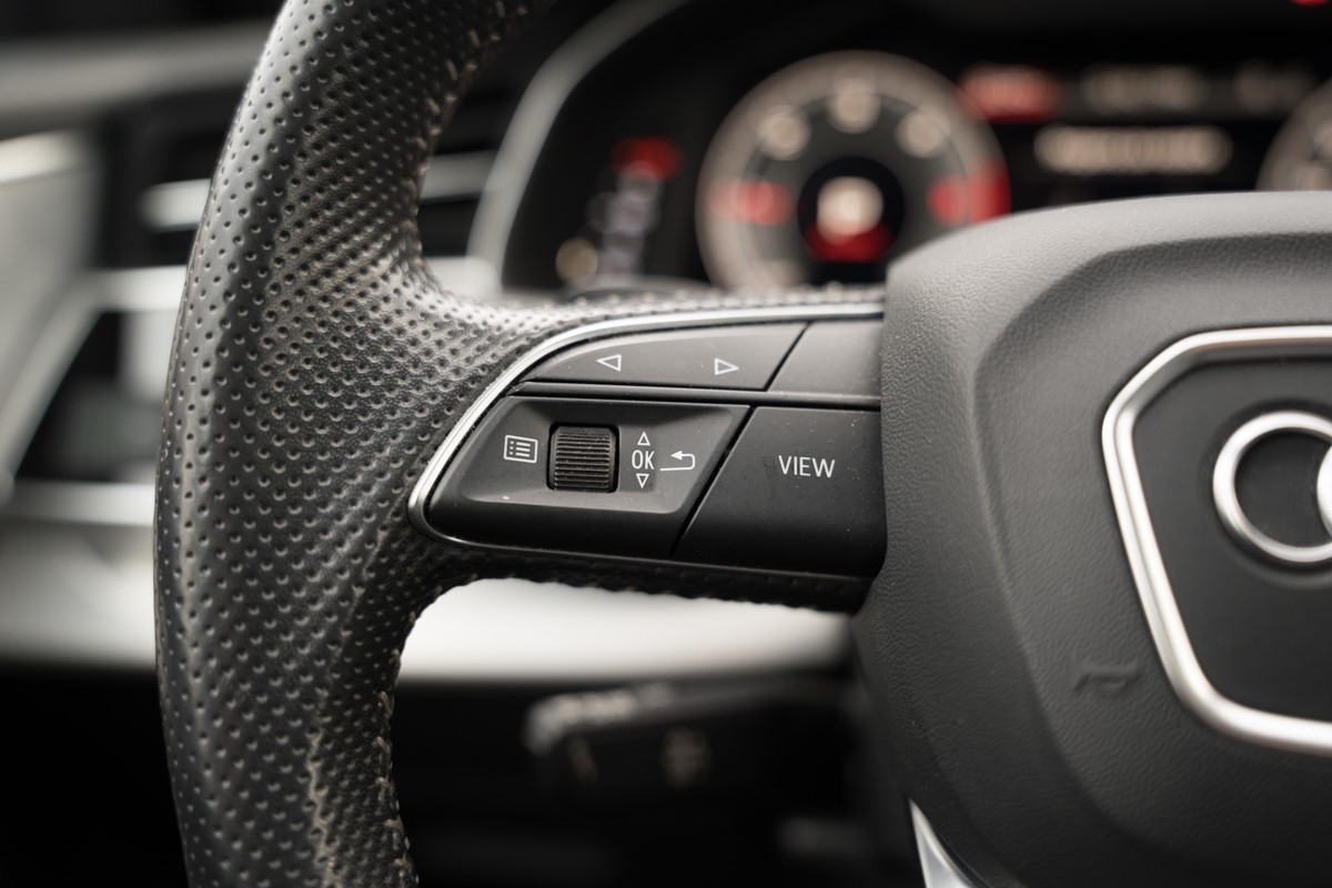 Audi Q8 50 TDI S line QUATTRO