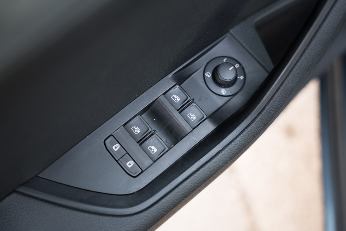 Škoda Superb 1.6 TDI DSG